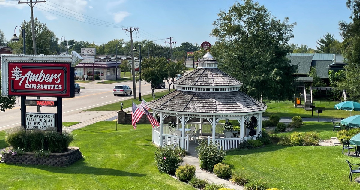 Amber's Inn & Suites